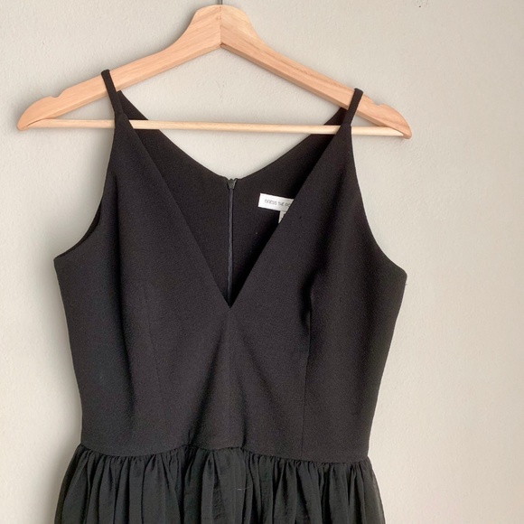 Dress the Population Alicia Black Midi Flare Dress - Picture 4 of 8